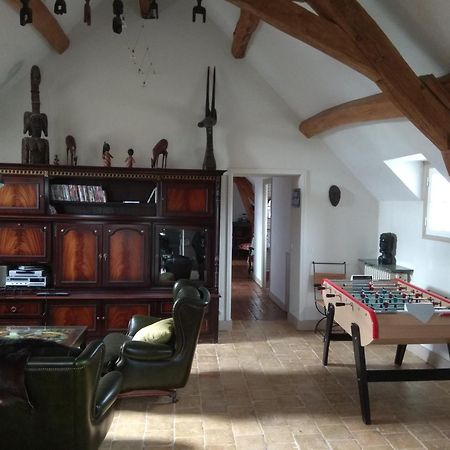 Maison Des Arts Francueil Eksteriør bilde