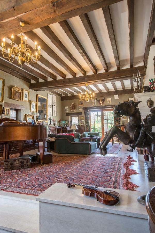 Maison Des Arts Francueil Eksteriør bilde
